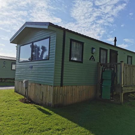 Woofles Luxury Caravan At Knaresborough Lido Zewnętrze zdjęcie