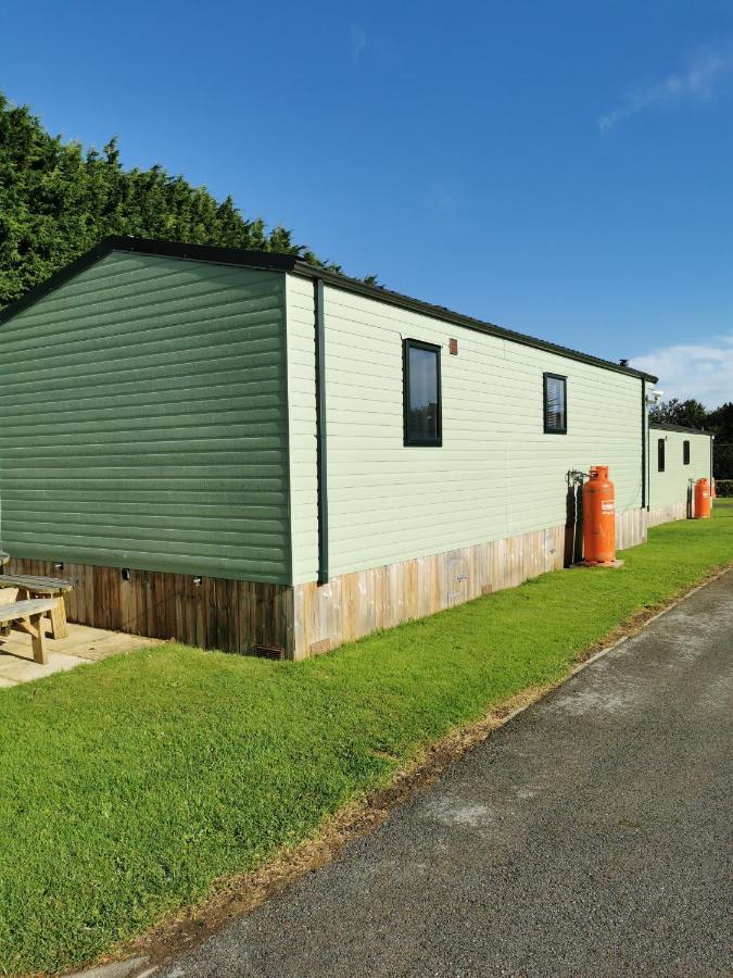 Woofles Luxury Caravan At Knaresborough Lido Zewnętrze zdjęcie