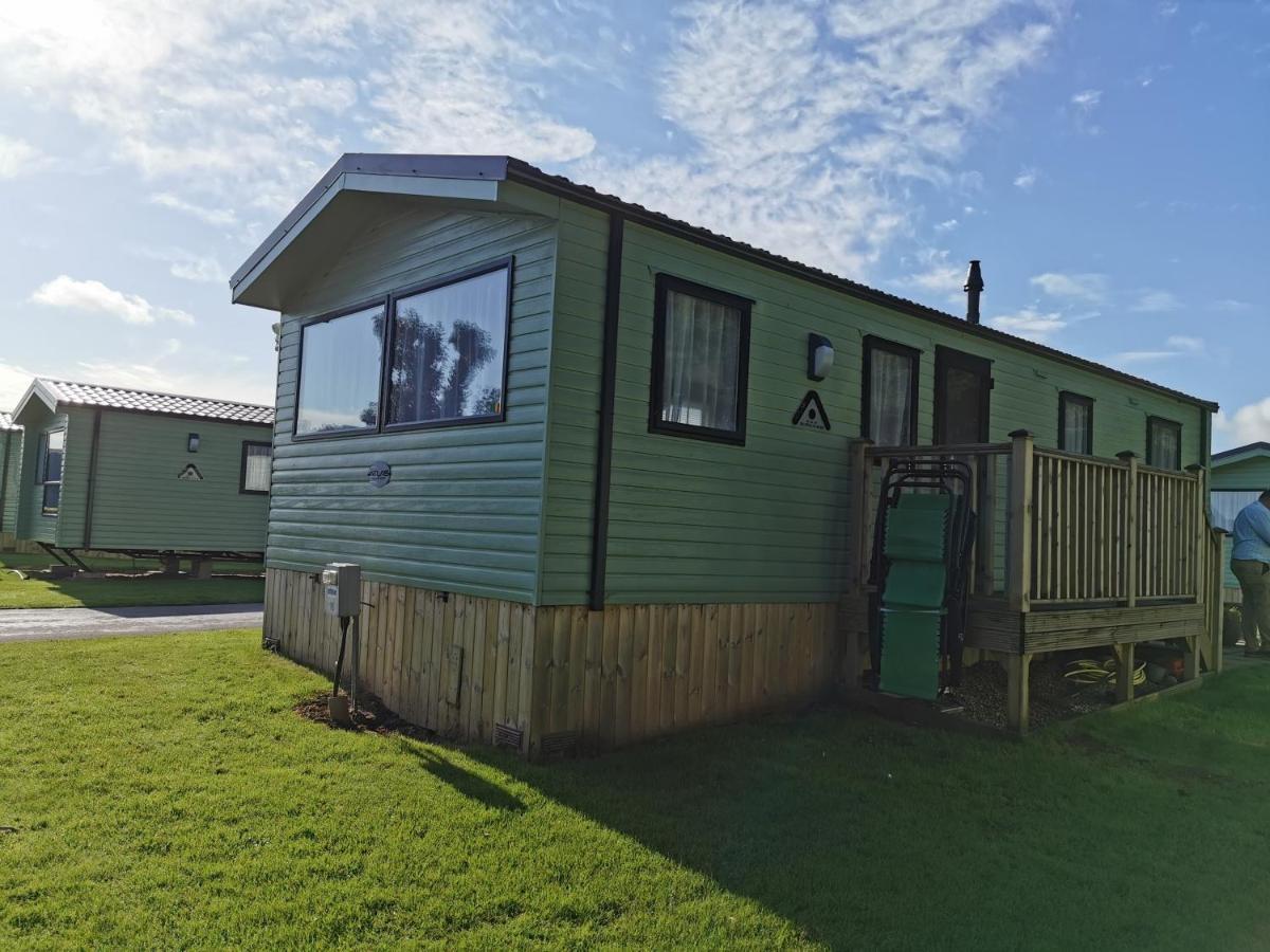 Woofles Luxury Caravan At Knaresborough Lido Zewnętrze zdjęcie